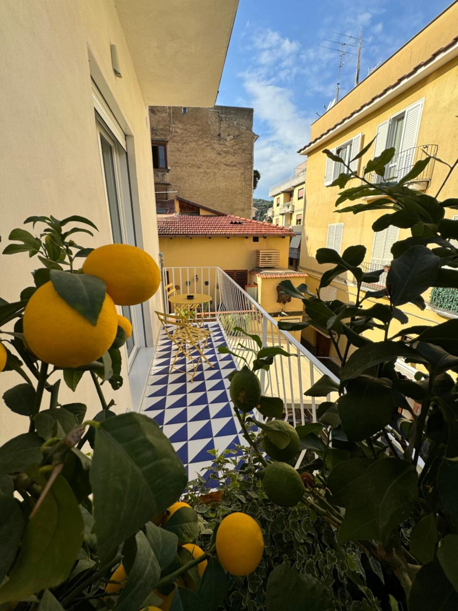 Casa Di Napoli - Sorrento Bed and Breakfast Eksteriør billede